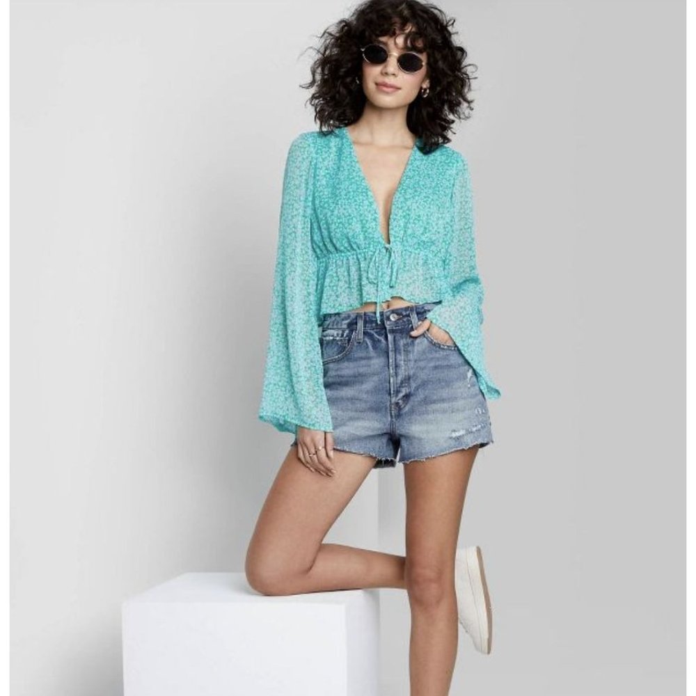 NWT Wild Fable Women's Super-High Rise Cut-Off Jean Shorts, 12